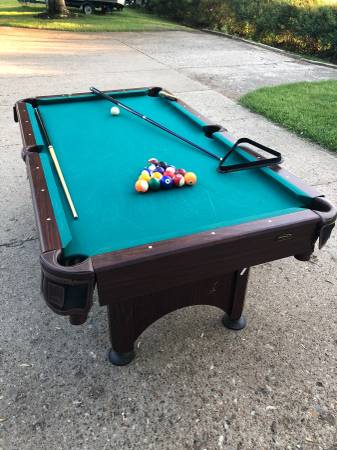 SOLO® - South Bend - Halex Pool Table In Like New Condition-5